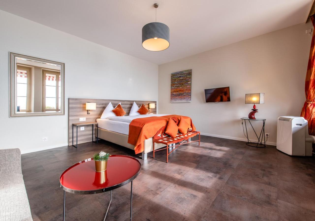 Ermitage Hotel Clarens Екстериор снимка