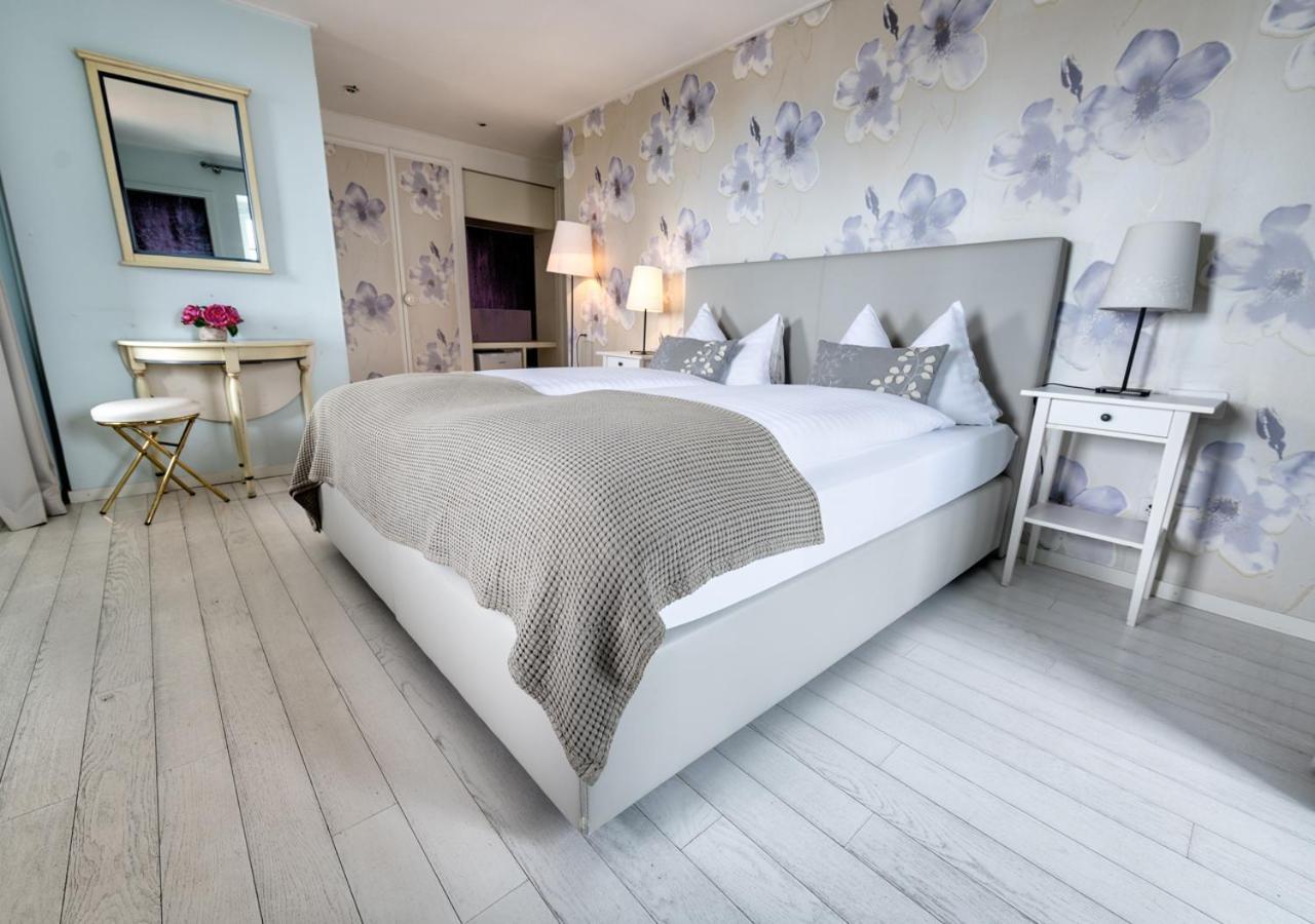 Ermitage Hotel Clarens Екстериор снимка